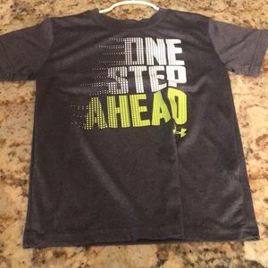 Under Armour tee